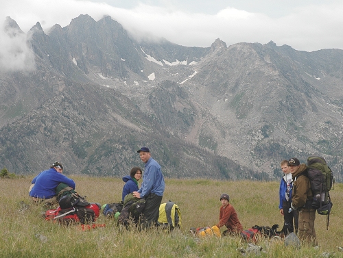 Pack Break at 10 000 ft (3000 m)